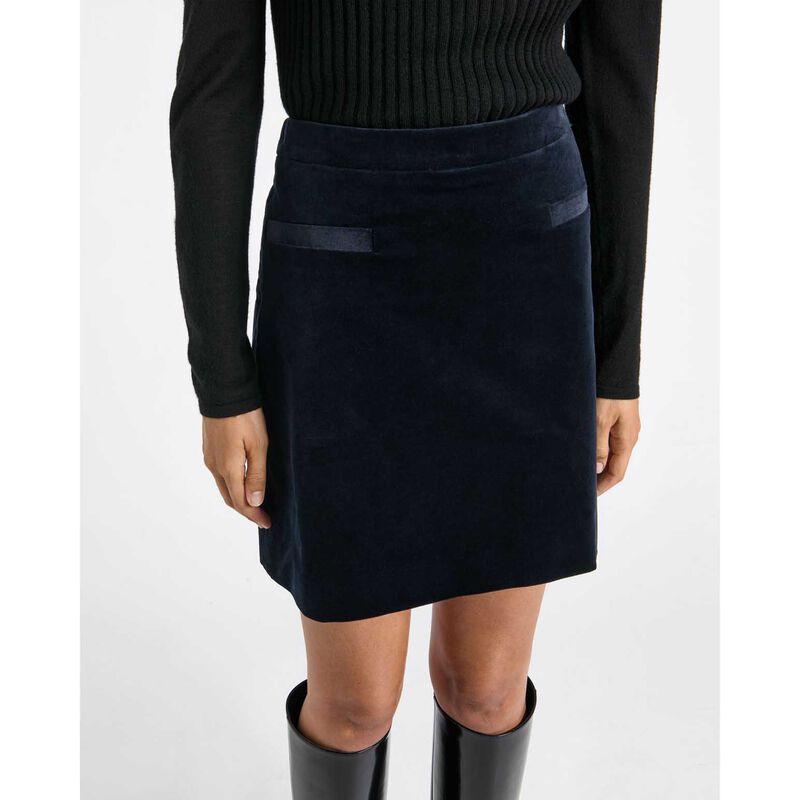 Cue Stretch Velvet Mini Skirt image number 2